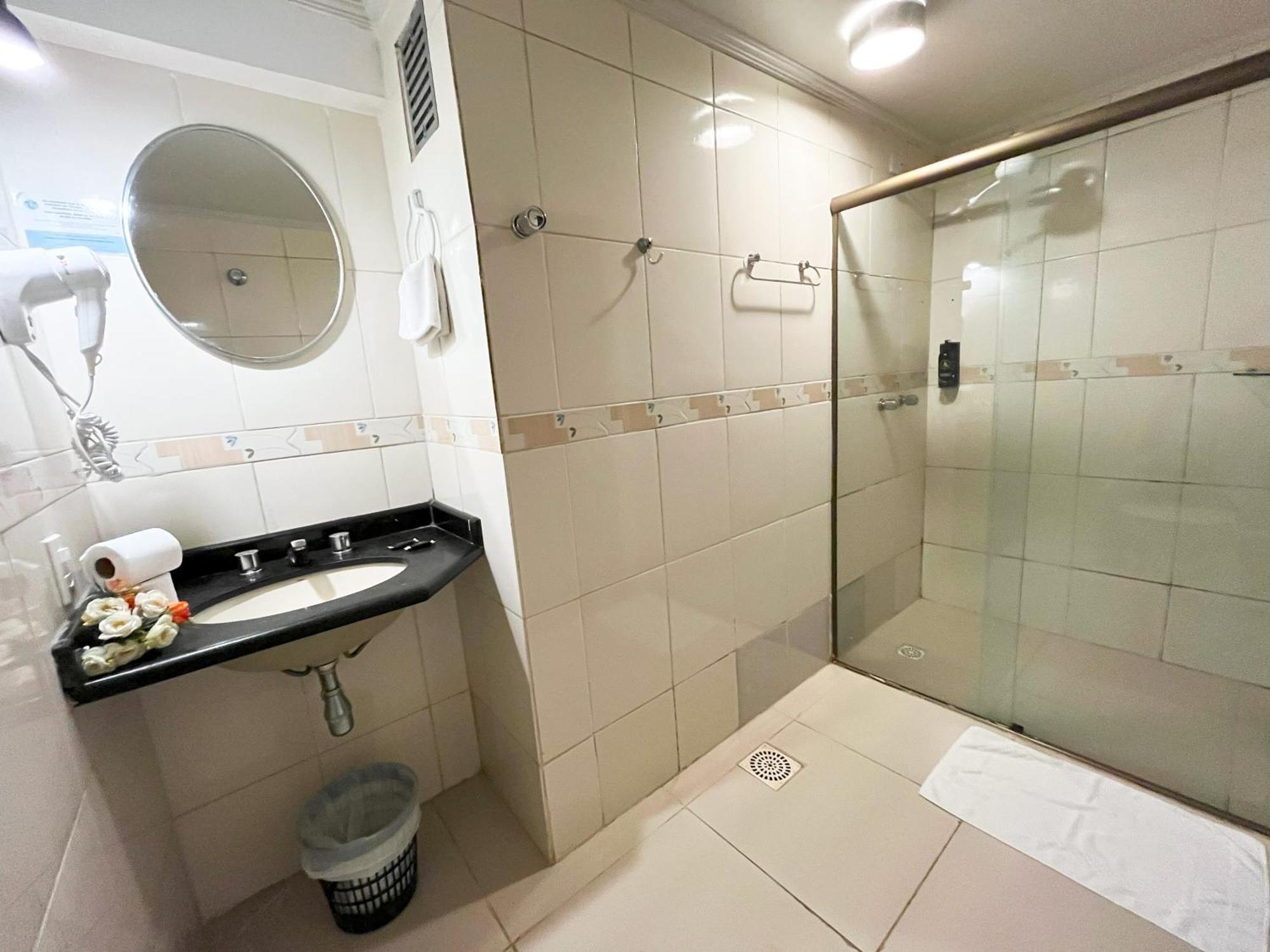 Hotel Econotel By Bsb Inn Brasília Extérieur photo