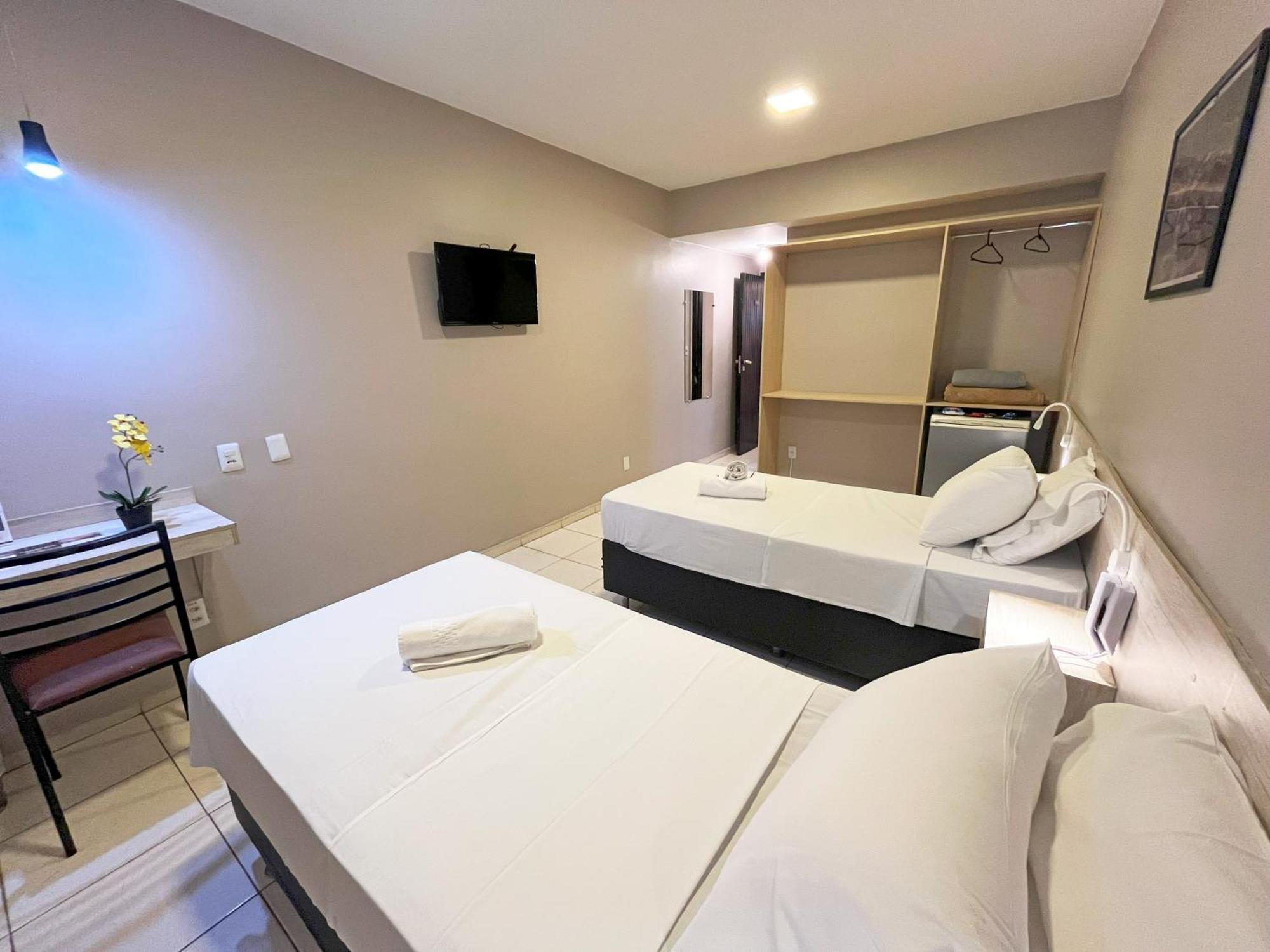 Hotel Econotel By Bsb Inn Brasília Extérieur photo